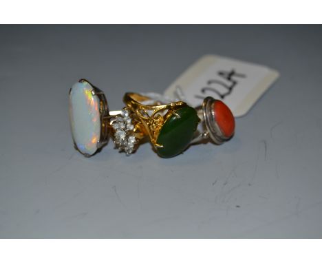 Fashion Rings - an opal ring;   other dress rings (4)