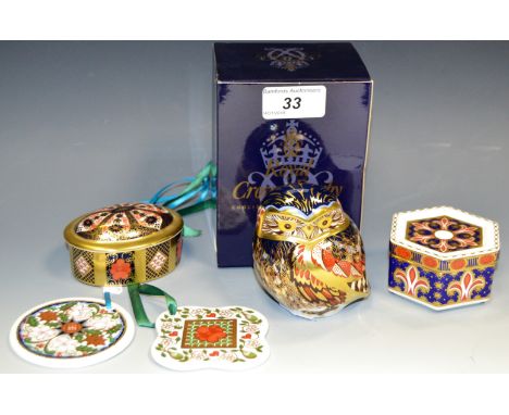 Royal Crown Derby- an owl paperweight, silver stopper, boxed; a 1128 pattern trinket pot and cover; Christmas decorations; et