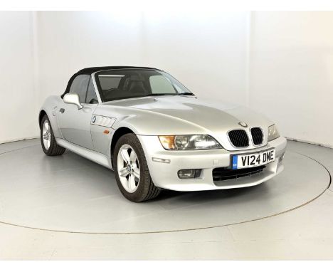 Registration: V124DME  VIN: WBACL32030LG72216   Mileage Showing: 92,000  Transmission: Manual  MOT: 08/10/2025  Number of Key
