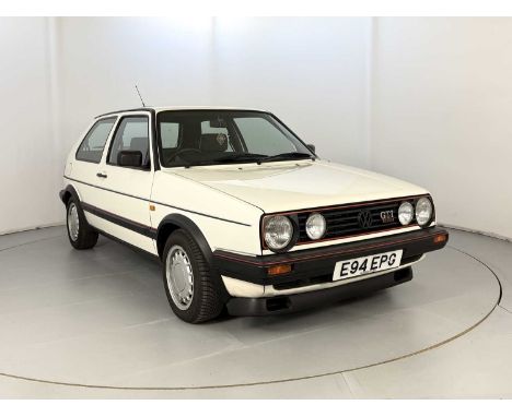 Registration: E94EPG  VIN: WVWZZZ19ZJW312040   Mileage Showing: 152,000  Transmission: Manual  MOT: 25/05/2025  Number of Key