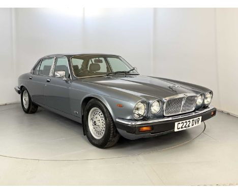 Registration: C222DVR  VIN: SAJJDALW3CC449532   Mileage Showing: 83,000  Transmission: Automatic  MOT: No  Number of Keys: 1 