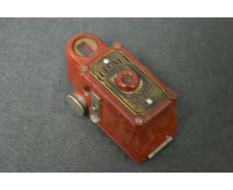 A coronet midget Bakelite camera 