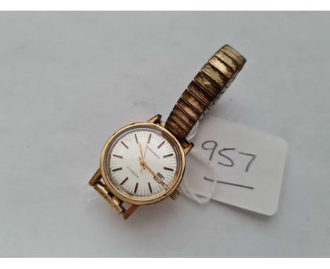 A ladies Longines automatic wrist watch with seconds sweep and date aperture W/O 