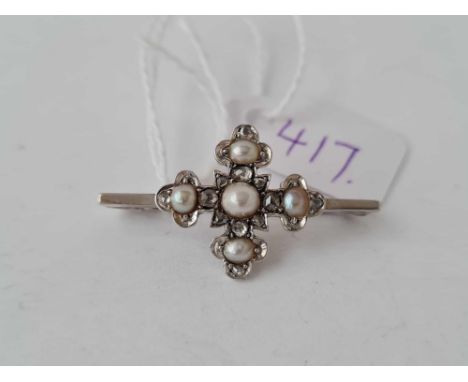 A Victorian white gold old cut diamond and pearl&nbsp; cross of Lorraine brooch - 3.3 gms