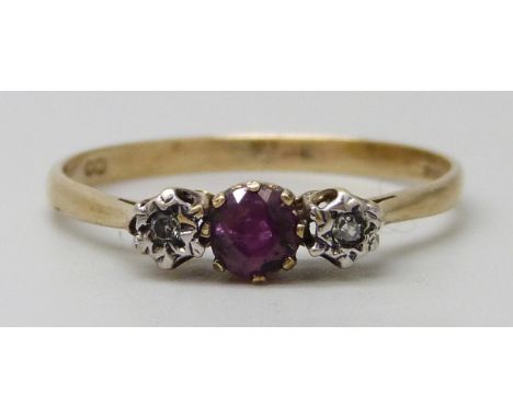 A 9ct gold, ruby and diamond ring, 1.5g, T