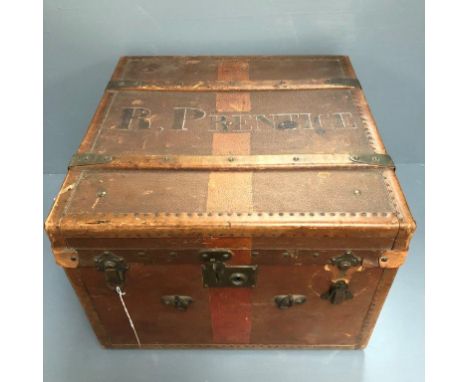 Leather covered small square trunk with lift out wooden framed interior basket 45.5 x 45.5 x 33.5 cm 