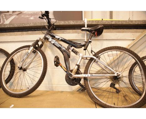 Special Edition DS Dunlop Sport mountain bike with full suspension, 18 gears. This lot is not available for in-house P&amp;P,