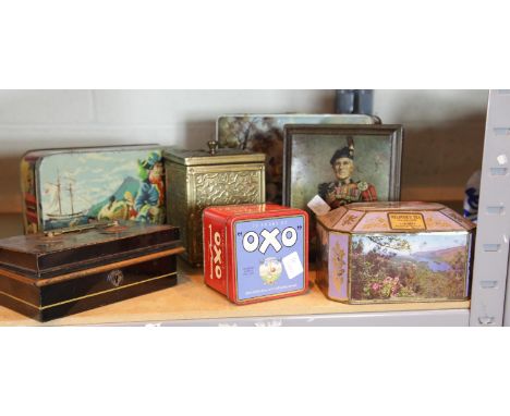 Collection of biscuit tins. P&amp;P Group 1 (£14+VAT for the first lot and £1+VAT for subsequent lots) 