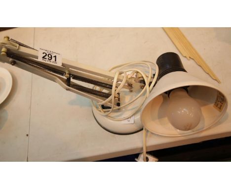 Vintage anglepoise type desk lamp. P&amp;P Group 1 (£14+VAT for the first lot and £1+VAT for subsequent lots) 