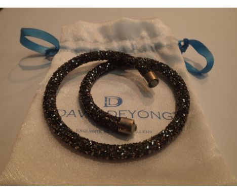 David Deyong, London glitter bangle. P&amp;P Group 1 (£14+VAT for the first lot and £1+VAT for subsequent lots) 