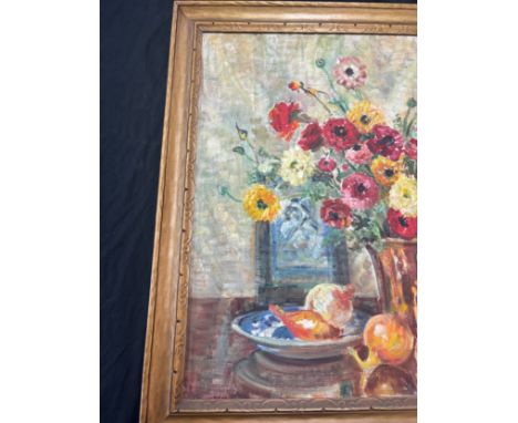 Vintage framed Oil on canvas signed measures approximately 27 inches by 25 inches