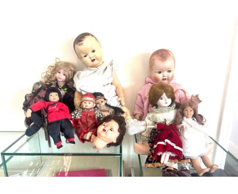 Large selection of vintage and later dolls includes Pot dolls etc 