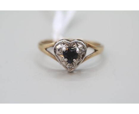 Ladies 9ct Gold Sapphire &amp; Diamond Heart ring Size K 