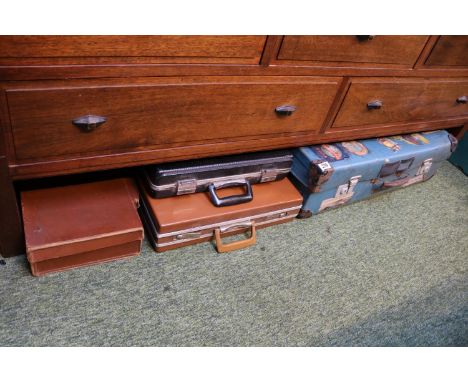 Vintage Travelling case with assorted Labels and 3 Briefcases 