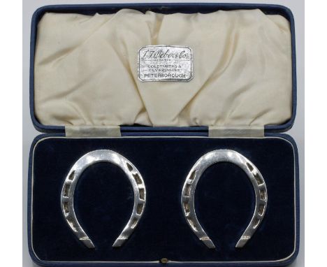 Boxed Pair of Solid Silver Horseshoes by William Hutton &amp; Sons, West St, Sheffield 1939. Retailed by LJ Weber of Peterbor