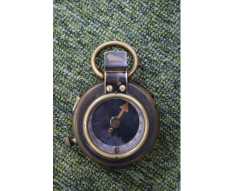 1917 Brass Field Compass Verners pattern with Leather Pouch BMC Marine Engine Plate Commanders and other Military Bygones 