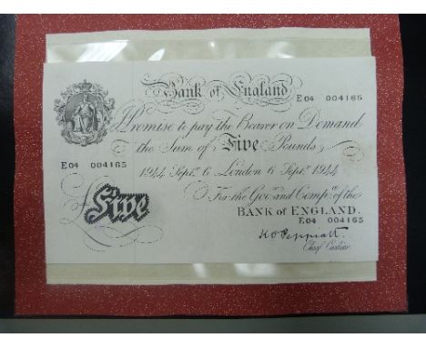Banknotes; a small collection of UK banknotes, 3 x £20, 2 x £10, 7 x £5, 10 x £1, 3 x 10/- shilling, including a 1944 white £