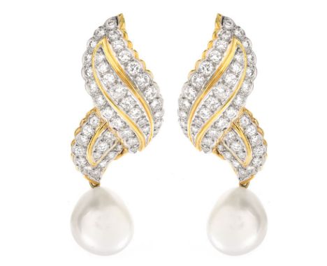 Approx. 5.50 Carat Round Brilliant Cut Diamond, Baroque Pearl and 18 Karat Yellow Gold Earrings. Diamonds F-G color, VS1-VS2 