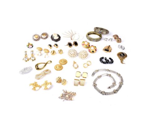 Collection of Vintage Costume Jewelry Accented with Faux Gemstones Including a Necklace, Bangle Bracelets, Brooches, Pendants