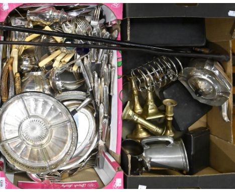 Miscellaneous plated ware, to include a toast rack, caster, tea service, entree dish and flatware, a Victorian brass candlest