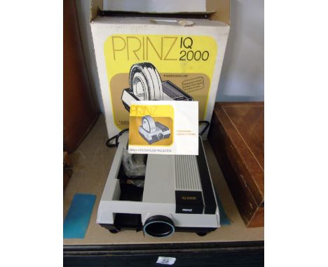 PRINZ IQ 2000 BOXED COLOUR SLIDE PROJECTOR
