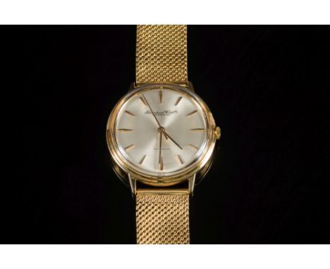 International Watch Co. A gentleman's 18ct gold 'International Watch Co, Automatic' wristwatch:, the signed satin finish circ