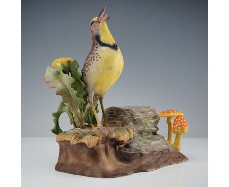 Made by the revered American porcelain studio Boehm, this limited edition figurine titled Meadowlark (No. 435) showcases a li