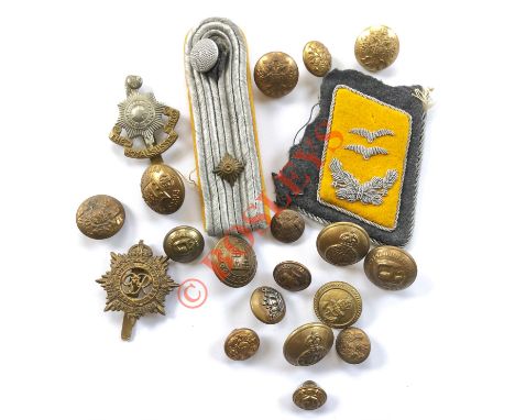 German Third Reich Luftwaffe Aircrew insignia. Fling branch Oberleutnant’s collar patch and shoulder strap (flying branch) re