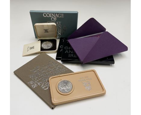 GB Coin Year Sets Etc - Uncirculated year sets 1978, 9, 80, plus 1971 x 2 and silver proof 1980 Queen Mother Crown.

Conditio