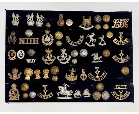 Hussars, Yeomanry Regiments. A display card containing cap badges, collar dogs, shoulder titles and buttons. Noted: North Dev