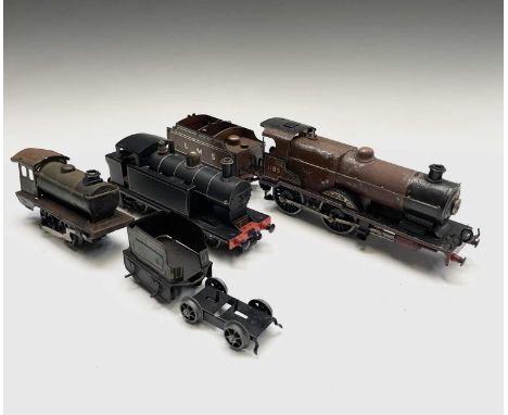 0 Gauge Locomotives (x3). Comprising "Live Steam" 0-6-0T LMS Jinty locomotive, Hornby no. 1185 LMS 4-4-0 Tender engine (one w