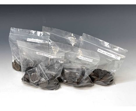 Great Britain Pennies Queen Victoria Bun Head 1860-1894. 5 bags of coins sorted by decade as follows: 1860's (x100+) - includ