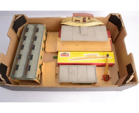 Hornby-Dublo 00 gauge plastic buildings, Suburban Station 5085 kit, Two road Engine Shed and Island platform kit 5030, all in