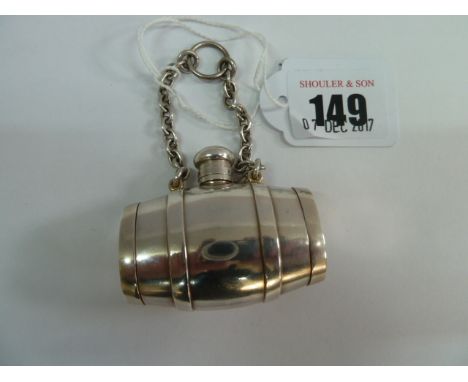Silver scent bottle, vinaigrette snuff box in the form of a beer barrel, screw cap with gilt lined hing cap ends - Sampson Mo