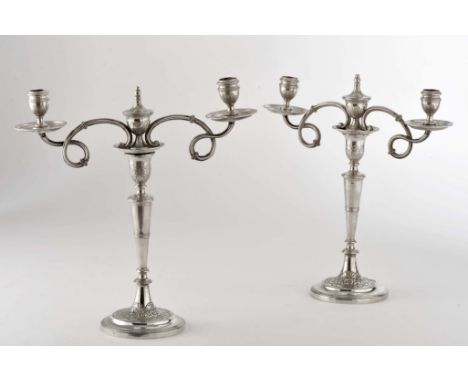 A pair of candlesticks with two-light serpentine, D. Maria I, Queen of Portugal (1777-1816), 833/1000 silver, engraved decora