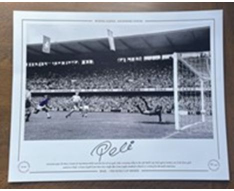 Football Legend, Pelé signed 16x20 Autographed Editions photograph. This Sporting Legends black and white photograph is limit