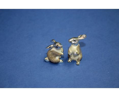 Two Saturno sterling silver and enamel miniature rabbits, largest 3.5cm.   Condition Report:  No damage seen.