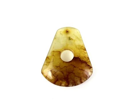 A Chinese russet jade pendant, Qing Dynasty. 6 x 5cm.From the estate of Frederic Lipscombe.
Frederic Lipscombe was an artist 