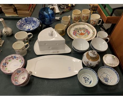 AN ASSORTMENT OF CERAMIC ITEMS TO INCLUDE SOME COMMEMORATIVE PIECES, ORIENTAL INSPIRED BOWLS AND A HARRODS MUG 