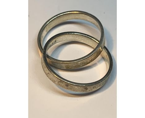 A TIFFANY AND CO MARKED 925 DOUBLE RING 1837 