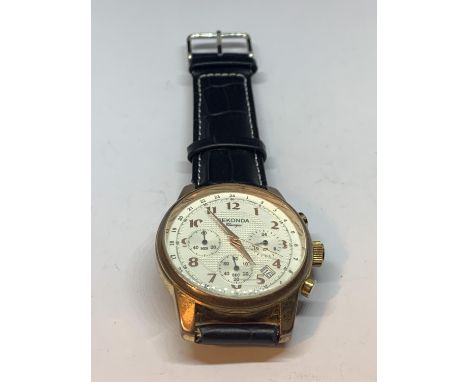 A SEKONDA CHRONOGRAPH WRIST WATCH SEEN WORKING BUT NO WARRANTY 