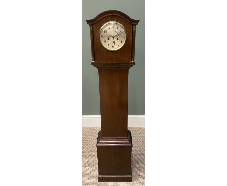 VINTAGE MAHOGANY CHIME STRIKE GRANDMOTHER CLOCK, the silvered dial set with Arabic numerals before a key wind pendulum driven