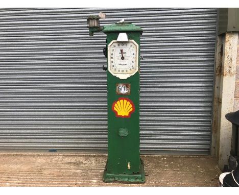 A Wayne model 863 electric petrol pump.