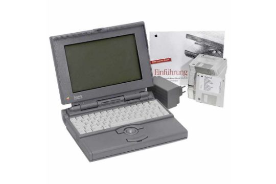 Apple Macintosh Power Book 180, 1992 68030 CPU, active matrix 10 in