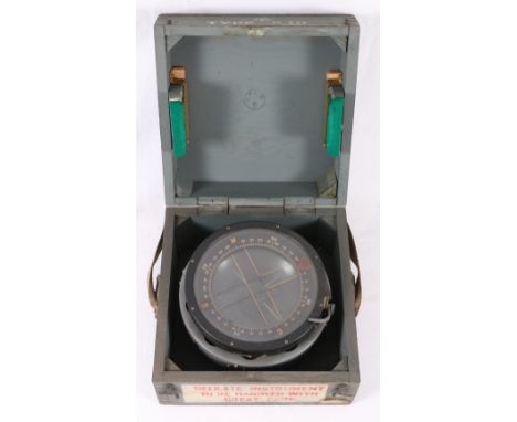 War Department issue marine compass type P10 N017014 in fitted wooden case. 