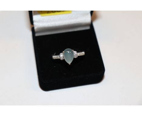 A 925 silver moonstone and diamanté set ring 