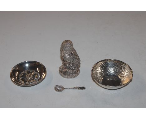 Two 925 silver dishes and a spoon, approx. total weight 48gms; and a filled silver model of an owl 