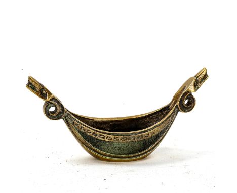 Max Le Verrier (1891 - 1943), Art Deco bronze Krakkur bowl, signed, length 15cm