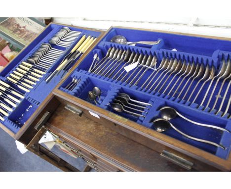 A CANTEEN OF HARRISON BROTHERS AND HOWSON SILVER PLATED CUTLERY, approximately 100 pieces