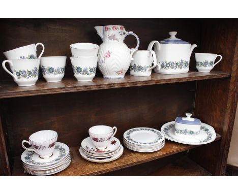 A SELECTION OF CHINA AND CERAMICS including a Caughley style cabbage leaf jug, a Royal Doulton 'Espirit' tea set etc